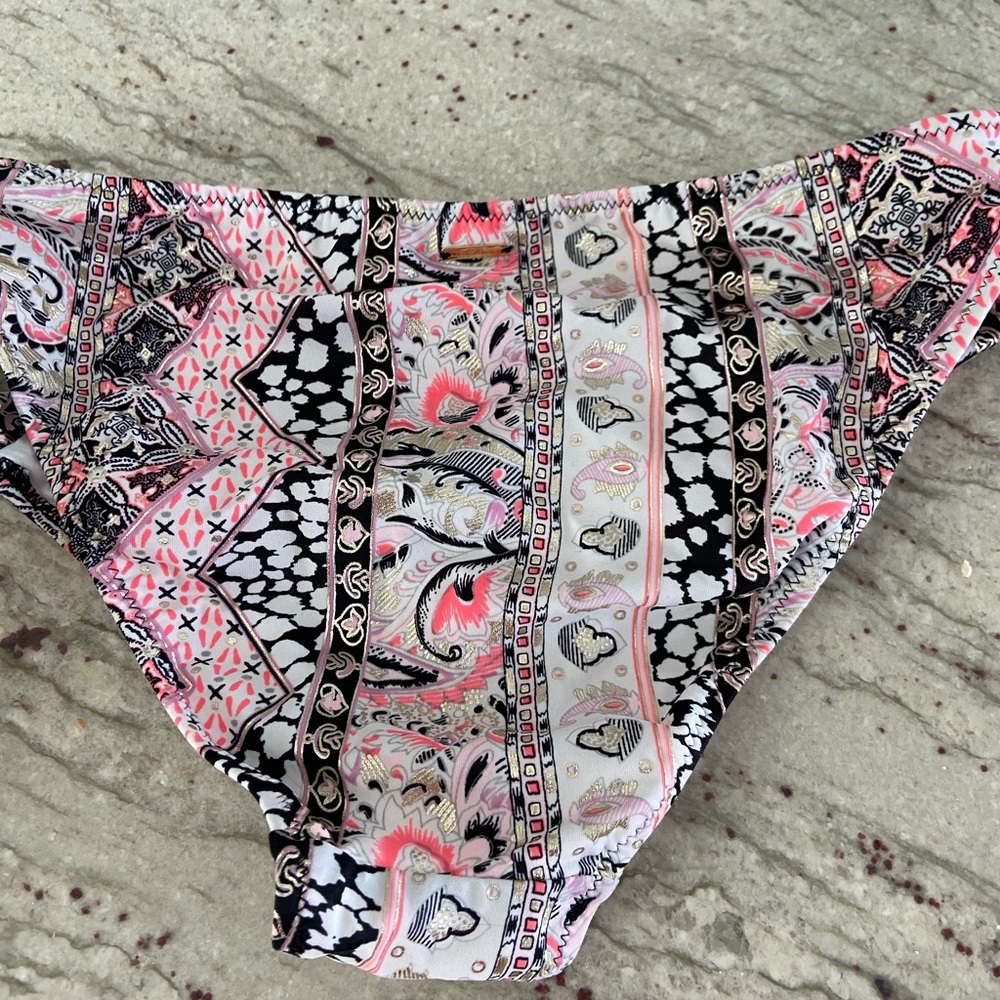 Victoria secret bikini bottom M